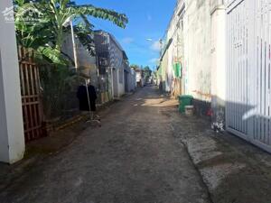 6x20 hẻm 185 Y Wang gần đại học tây nguyên giữa khu dân cư đông đúc