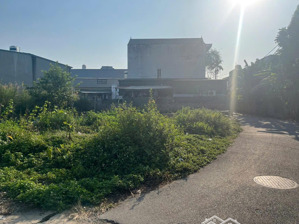 cần bán 43,5m2(4x10,8) đất thổ cư thôn trung thôn xã đông anh đường rộng 2,5m hướng đông nam