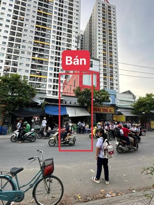 mặt bằng kinh doanh chân chung cư sầm uất thuận lợi