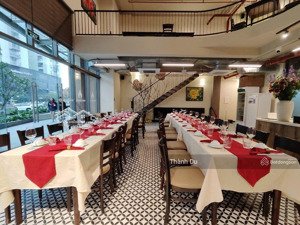 cho thuê sang nhượng 175m2 mặt bằng shophouse nguyễn văn cừ kinh doanh ăn uống full đồ nhà hàng
