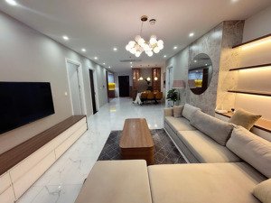 chính chủ bán ch 75m2, 2n2vs, full nội thất - giá 6,1 tỷ tại eco green nguyễn xiển - lh 