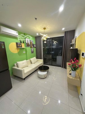 cho thuê căn hộ 1n+ full đồ, 43m2, tòa s2, tầng thấp, gần bến xe bus giá 7,2tr/tháng