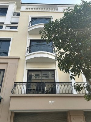 bán shophoues 80m2 san hô đường 20m giá chỉ 14.5 tỷ bao phí rẻ nhất thị trường