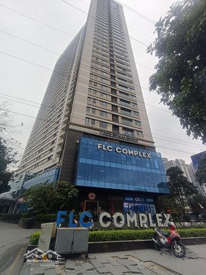 bán căn hộ chung cư flc complex 36 phạm hùng 70m2 , 2 ngủ , 2wc , 7 tỷ