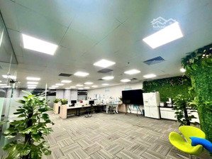 chính chủ cho thuê văn phòng, mbkd vạn phúc - hà đông dt đa dạng 50.....300m2. giá 150k/m2