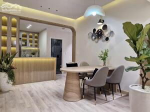 Bán nhanh căn hộ mới 100% tại Park View Phú Mỹ Hưng, 3PN, full NT