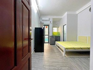 cho thuê cc mini tại tô hiến thành, 4,7 triệu, 30m2, full nội thất, ban công( máy giặt riêng)
