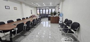 siêu phẩm 7 tầng - mtkd phạm văn chí - thang máy 12 phòng - giảm còn 37,5t