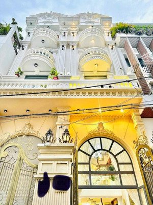 siêu phẩm em chân dài hẻm xe hơi nguyễn văn khối p11 gần làng hoa 68m đúc 4 tầng full nội thất