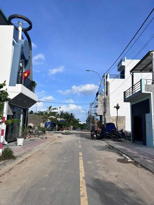 đất tái định cư ngọc hiệp phường tây nha trang dt 92m2 ngang 4,5m cách lương định của 500m