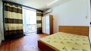 cho chdv 1pn, 32m2, 6 triệu, ban công, tủ lạnh, máy lạnh hòa hảo, q10, hcm