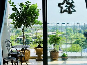 sổ hồng bán căn 59m2 2pn 2wc thêm 17m2 sân vườn + view mát mẻ + tầng trung thoáng lh 