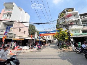 mặt tiền hiếm phú thọ hòa - 4.5x10m - khu kd nhộn nhịp - 8.x tỷ