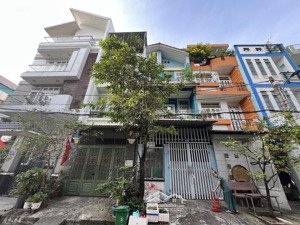 chỉ 9tỷ - nhà 4 tầng view công viên - hẻm xe hơi tránh - dtsd 200m2 ,sát mặt tiền đường quang trung