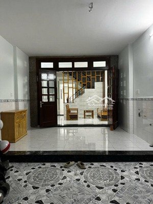 dòng tiền 28tr/tháng,nhà 5 tầng , btct 2 mặt hẻm thông thoáng-68m2 ( 4.2x 20m) giá 7.3 tỷ