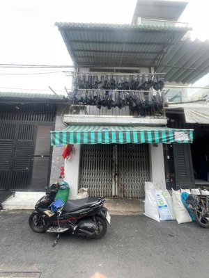 bán nhà 1 xẹc hẻm nhựa 6m thông ngay chợ gò xoài dt:4x18m cấp 4 bình tân chỉ 6tỷ