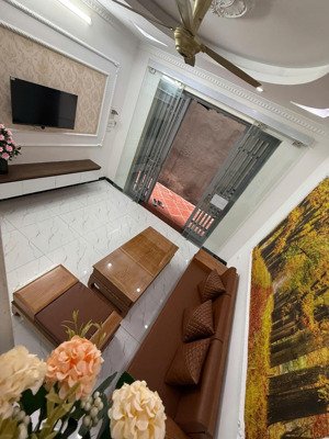 cần bán gấp, nhà đẹp full nội thất, cạnh chợ, rá tốt nhất yên nghĩa trong đê, đầu tư lh 