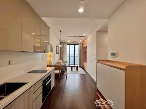 duy nhất cho thuê chung cư goldseason 3 pn full đồ giá chỉ bằng căn 2n khu đáng sống, nhà đẹp có gu