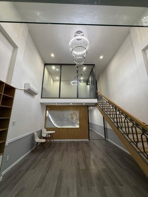 gấp bán nhà 1,5 tầng mặt tiền đường đa mặn đông 5