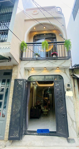 hẻm ô tô 6 mét thông- 3 phòng ngủ- mái đúc- đủ nội thất- đg huỳnh văn nghệ- tân bình- gò vấp