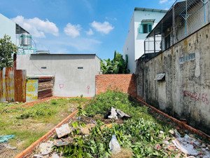 đất giá tốt.4.35m x 21m - 87m2. hẻm 6m vào 1 trục gần chợ đường - hà huy giáp - thanh xuân 52 rẻ