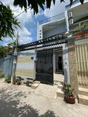 bán nhà liền kề phú mỹ hưng q7 - phù hợp làm văn phòng kd - 99m2 2 tầng btct - hơn 8tỷ