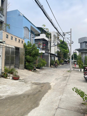 hẻm xe tải thông - nguyễn sơn - tân phú - 100m2 - 2tầng - 11tỷ5.tl