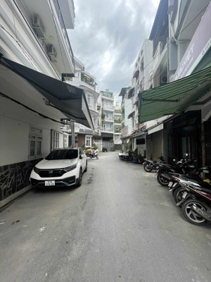 nhà đẹp - hxh - cách mạng tháng 8 - thông hoàng sa - 61m2 - 3 tầng - giá 9,3tỷ-lh toản