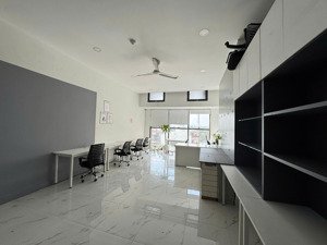 cần cho thuê văn phòng offictell the sun avenue , đầy đủ nội thất, trang thiết bị , giá tốt nhất