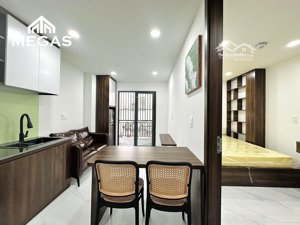 căn hộ 1 phòng ngủ - 2 phòng ngủ - 1 phòng khách - full nội thất - ban công ngay nguyễn văn công