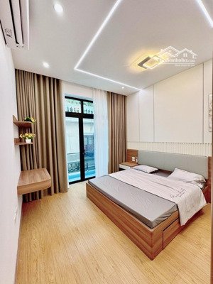 bán nhà phố hoàng văn thái - thanh xuân ô tô vào nhà tặng full nội thất ở sướng 14.9 tỷ