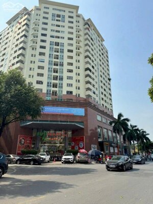 Bán chcc Trung Yên 1 Vũ Phạm Hàm căn góc 125m 4pn 3wc 3 ban công nhà full đồ sẵn ở giá hơn 11 tỷ