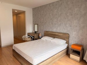 căn hộ đầy đủ tiện nghi, có thể vào ở ngay