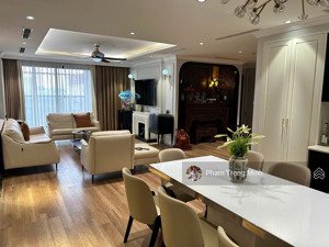 hàng hiếm! bán gấp căn hộ 50m2 vin nguyễn chí thanh, full đồ, tầng trung, view thoáng. giá 8,x tỷ