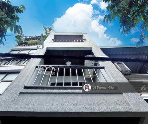 (video thật) chính chủ - giá tốt. nhà mới 3 tầng 2025, 2 pn, 3 vệ sinh. hẻm 3.5m, hỗ trợ bank 2 tỷ