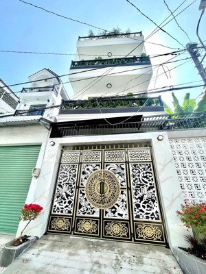 siêu phẩm nhà vườn xe hơi ngủ trong nhà hiếm có huỳnh tấn phát nhà bè