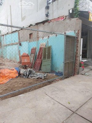 bán đất 135m2 (8x17m) quốc lộ 1a - bình tân - chỉ 12 tỷ