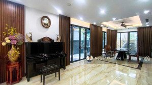 biệt thự song lập 214m2, full nội thất vị trí đẹp view vườn hoa giá chỉ 5x tỷ bao phí 