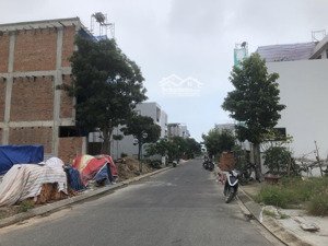 bán lô đất hướng đông nam, đường 12m kđt hoàng long, nam nha trang. giá 5,2 tỷ