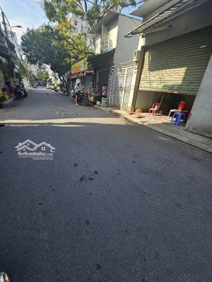 phan huy ích dt 5,6*18 nở hậu 10m ,hẻm 6m tiện xây chdv , gần chợ sân bay ,chỉ 9 tỷ 990tr .