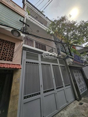 bán nhà 3 lầu hẻm xe hơi trần hưng đạo q1. dt 4x20m. giá 13 tỷ