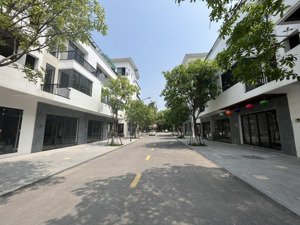 liền kề thuỷ trúc kđt ecopark 87,5m2 xây thô 3,5 tầng giá 15tỷ900 có sổ đỏ