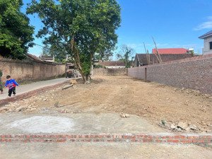 chính chủ bán lô đất 9m4 full thổ cư, cách kcn phúc sơn 800m, đường xá thuận lợi