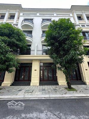 cực sốc !!!!! liền kề san hô giá chỉ 7,6 tỷ