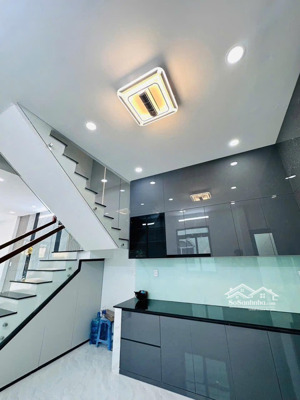 bán nhà góc 167 đường số 12 phường bhh diện tích 4x14 đúc 1 tấm bán 6,8 tỷ lh hiểu