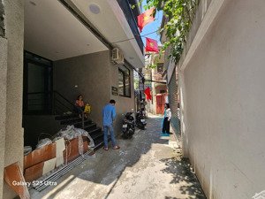 ccmn 7 tầng 122m- 27 phòng full nội thất, thang máy, pccc đầy đủ tại hoàng hoa thám, ba đình