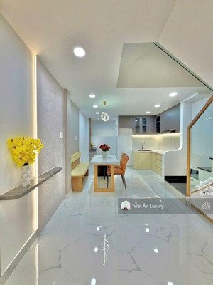 hàng hiếm phú nhuận - nở hậu - 6 phòng ngủ - full nội thất cao cấp. vị trí sát mt hoàng văn thụ