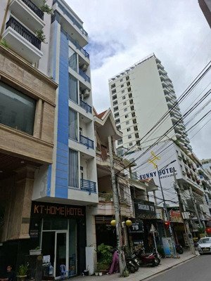 bán khách sạn 7 tầng, hẻm 96 trần phú, lộc thọ nha trang