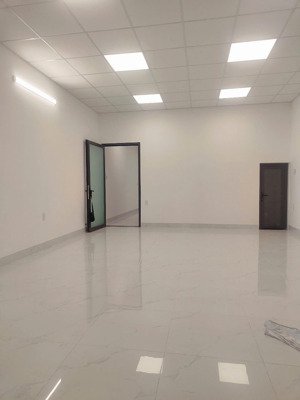 cho thuê nhà phố tm dv unitown tp mới bình dương 
diện tích 100m,1 trệt 1 lầu, 2pn2wc