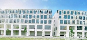 chỉ 19,4 tỷ căn xẻ khe khu anh quốc dự án hinode royal park. diện tích 118,8m2. liên hệ: 